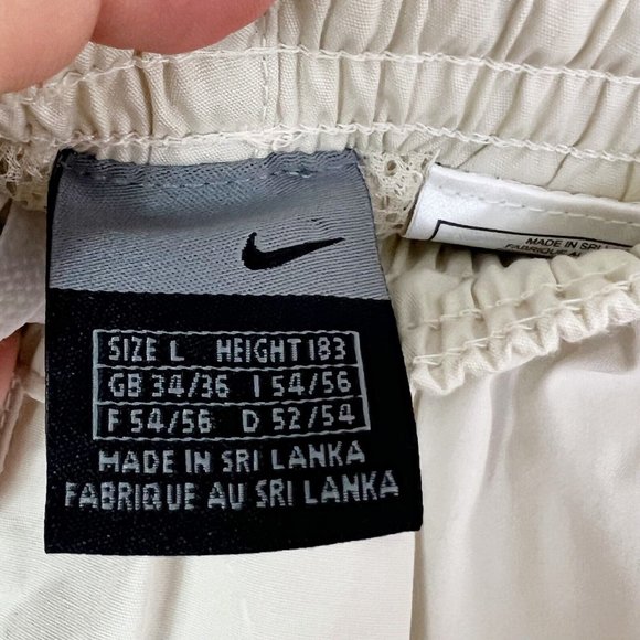Y2K Vintage Nike Men's Beige Cream Cropped Trousers Long Shorts Size L New - Picture 8 of 10